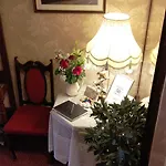 Oda ve Kahvaltı Inishross House *