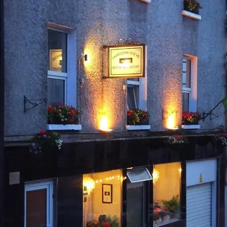 Inishross House