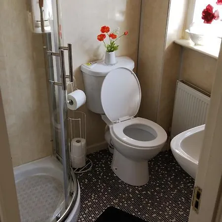 B&B Inishross House 뉴 로스