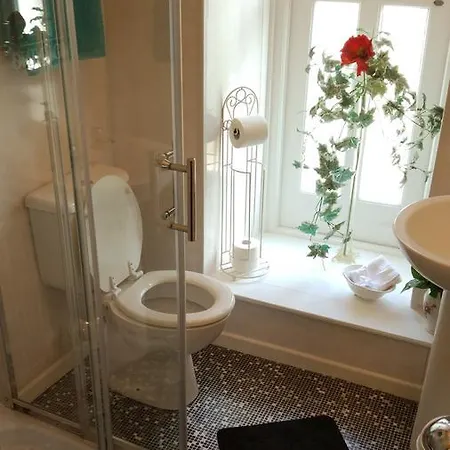 Inishross House B&B