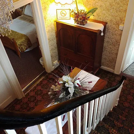 Inishross House * New Ross