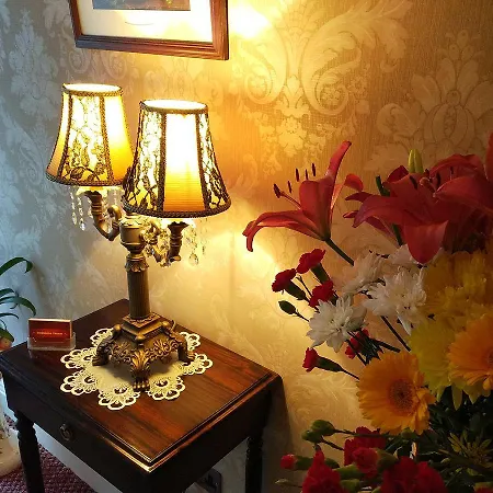 Bed & Breakfast Inishross House New Ross