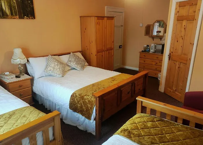 Inishross House * 新罗斯