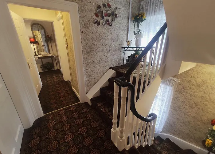 Inishross House 新罗斯