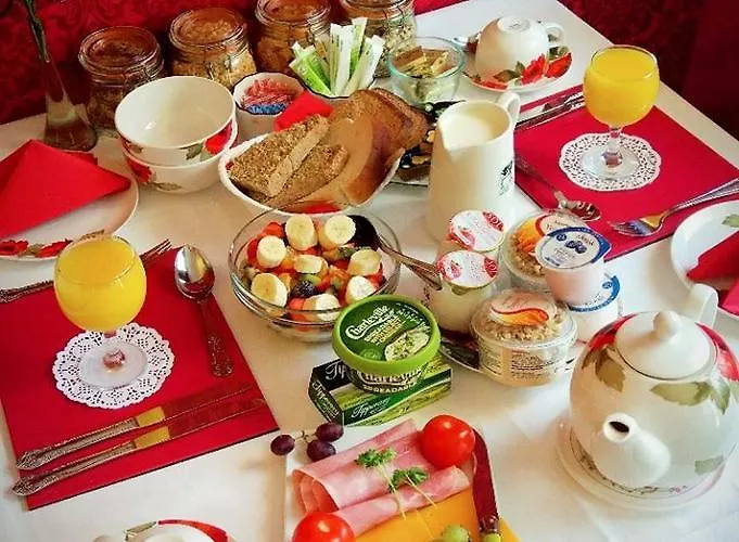 Bed & Breakfast Inishross House